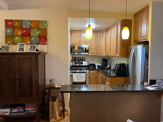 Rented by David Francis New York LLC | media 11