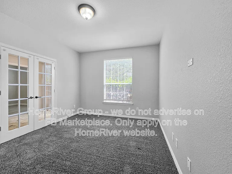 705 Champlain Ct — Photo 11