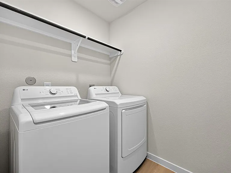 186 Valiant Ridge Trl — Photo 9