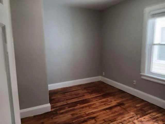 24 Pocasset Ave #1R — Photo 10