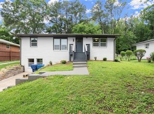 569 Oakside Dr SW, Atlanta, GA 30331