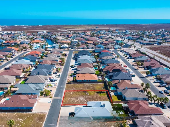 14129 La Blanquilla Dr, Corpus Christi, TX 78418