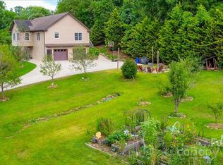 159 S Willow Brook Dr, Asheville, NC 28806