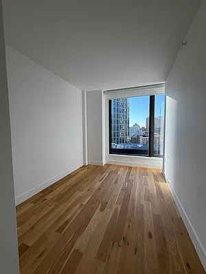 Bedroom, photo 2