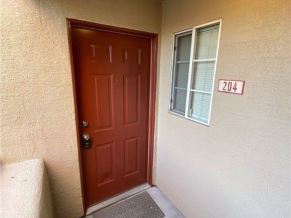 2nd image of 1908 Mountain Hills Ct Unit 204