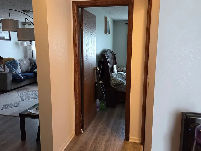 1444 Carol Ct #1B — Photo 6