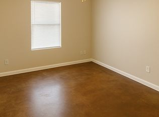 895-895 Dilley St, Kingsland, TX 78639