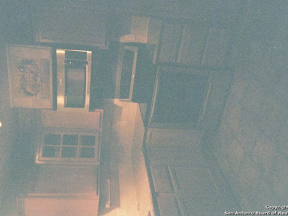 5th image of 14606 Edgemont Dr