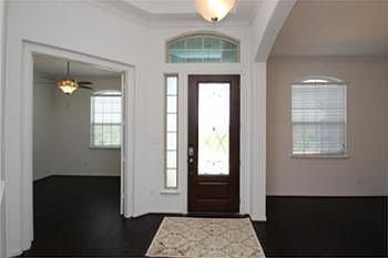 4th image of 4507 Topacio Dr
