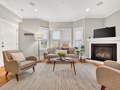 13 Howell St #3, Boston, MA, 02125