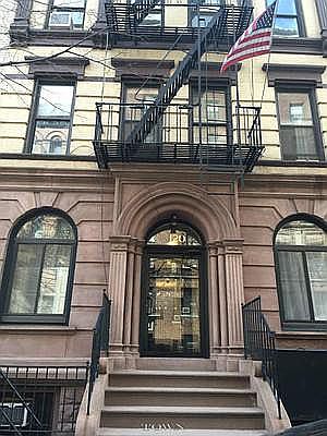 1st image of 120 E 82nd St APT 1A