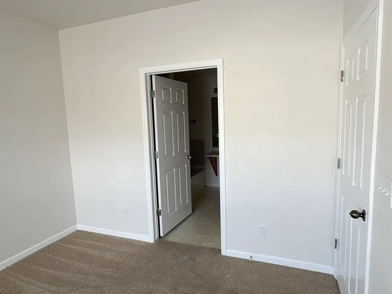 3770 Ponderosa Ct #1 — Photo 25