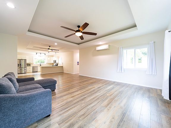 2nd image of 1673 Kaumana Dr