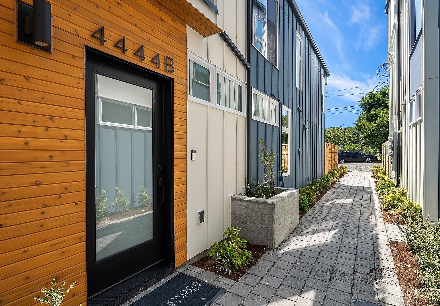 4444 33rd Avenue S UNIT B, Seattle, WA 98118 | Zillow