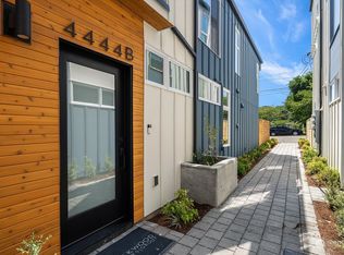 4444 33rd Ave S #B, Seattle, WA