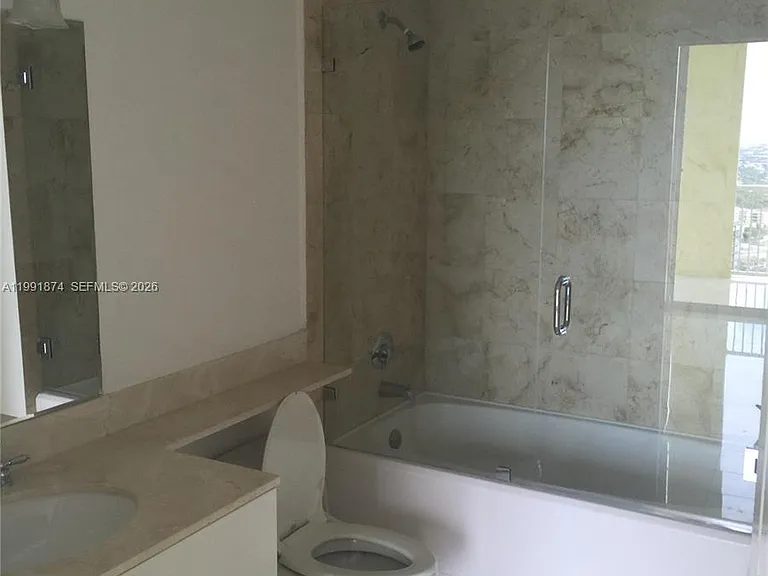 170 SE 14th St #3005 — Photo 6