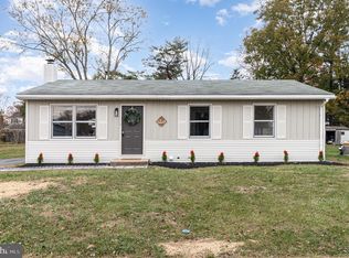 445 Martin Ave, Mount Joy, PA 17552