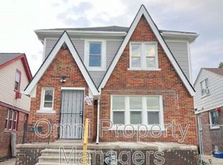 19241 Moenart St, Detroit, MI 48234