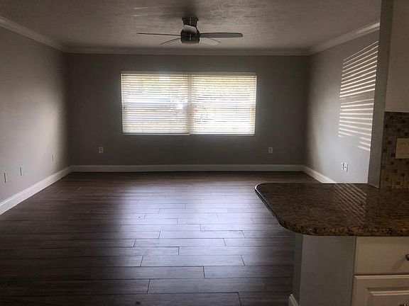 3rd image of 5800 Hollywood Blvd APT 116