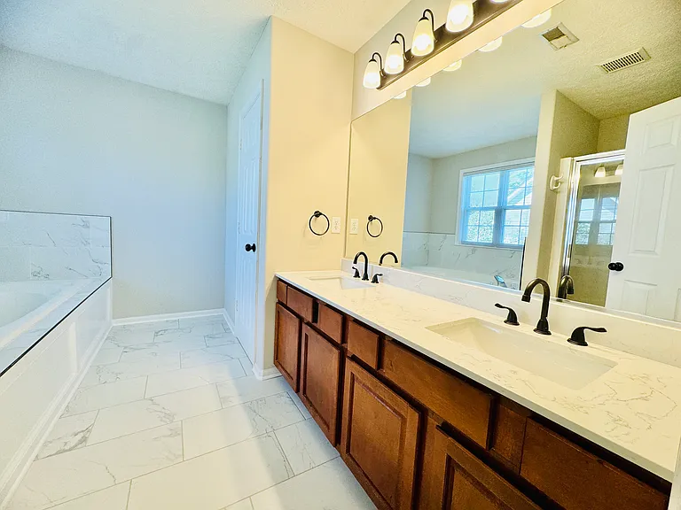 52 Lightfoot Dr — Photo 31