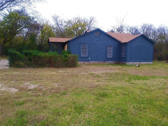 3rd image of 943 S 2nd Ave