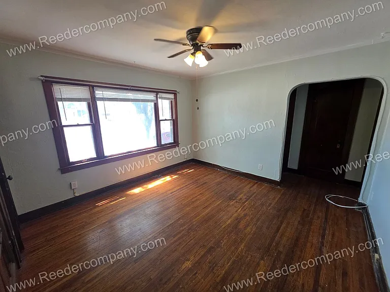 204 Lafayette Avenue — Photo 2