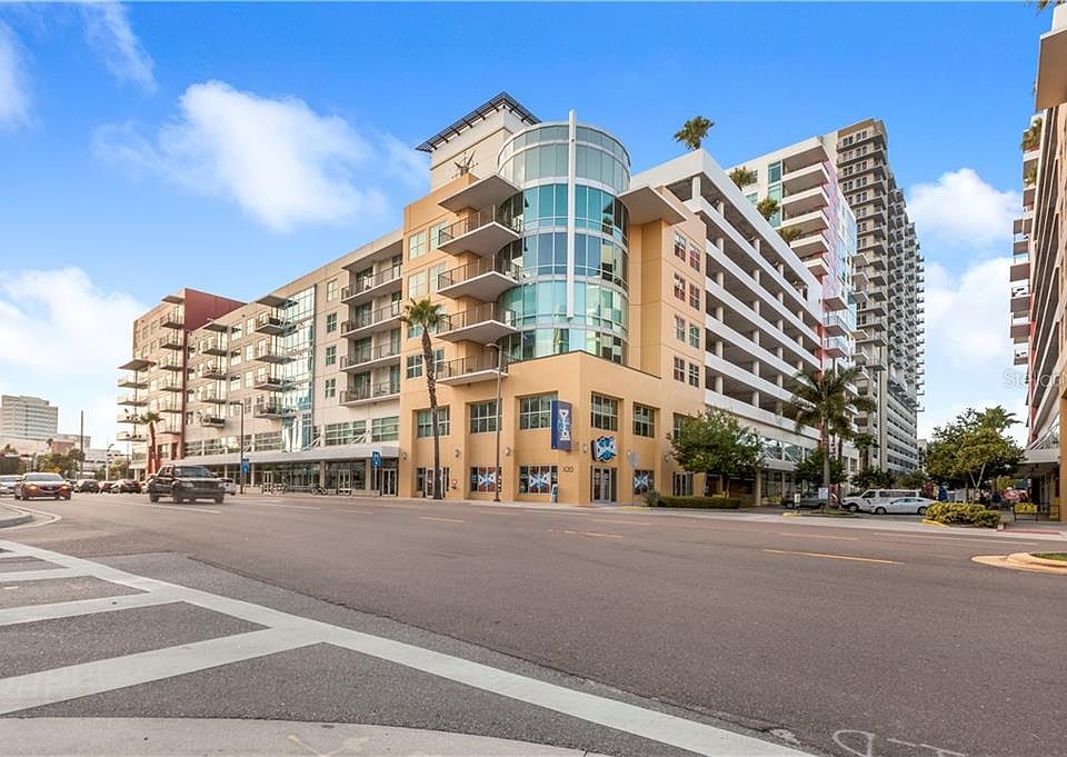 1st image of 1120 E Kennedy Blvd Unit 313