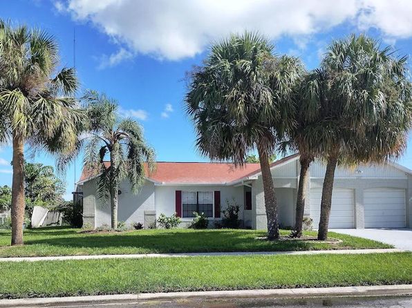 2837 Blossom Lake Dr