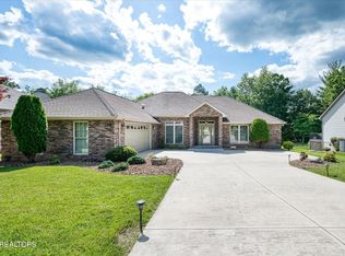 20 Inwood Dr, Crossville, TN 38558