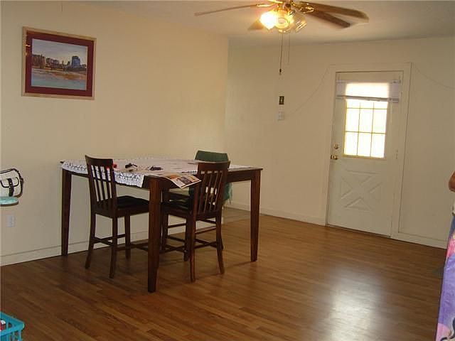 2nd image of 500 Harold Ln