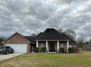 15316 E Ridge Dr, Walker, LA 70785