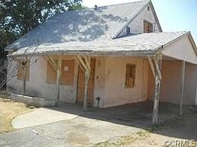 1st image of 1651 W 28th St