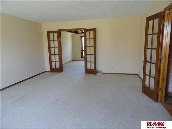 2nd image of 603 Elm Hurst Dr