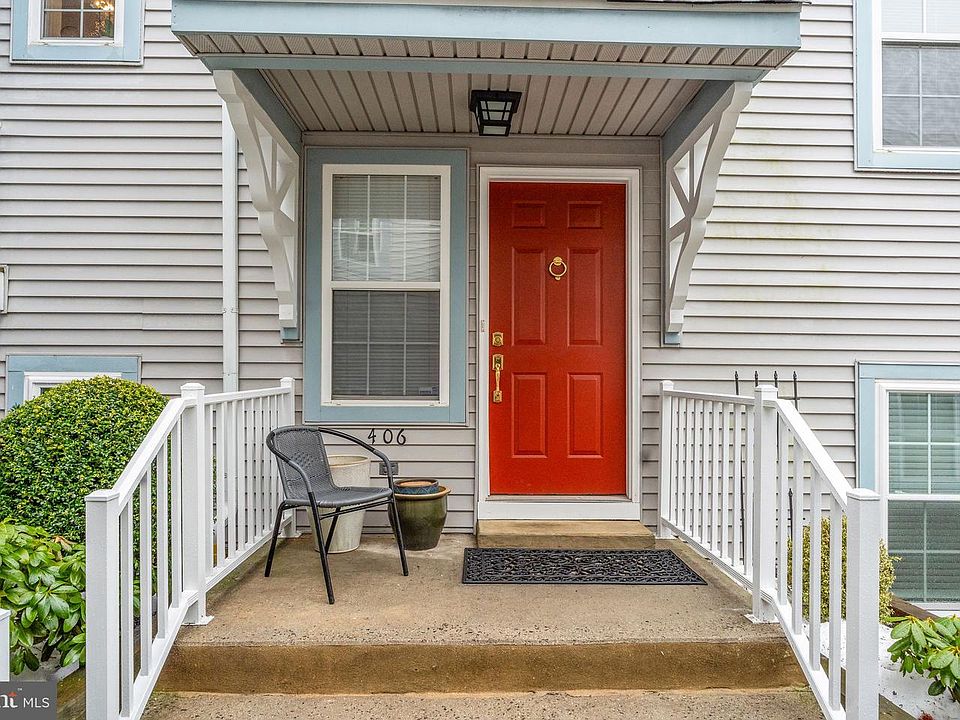 1st image of 406 Sweetwater Dr