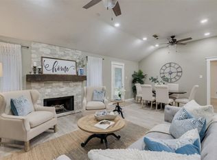 9703 Rodgers Rd, Houston, TX 77070