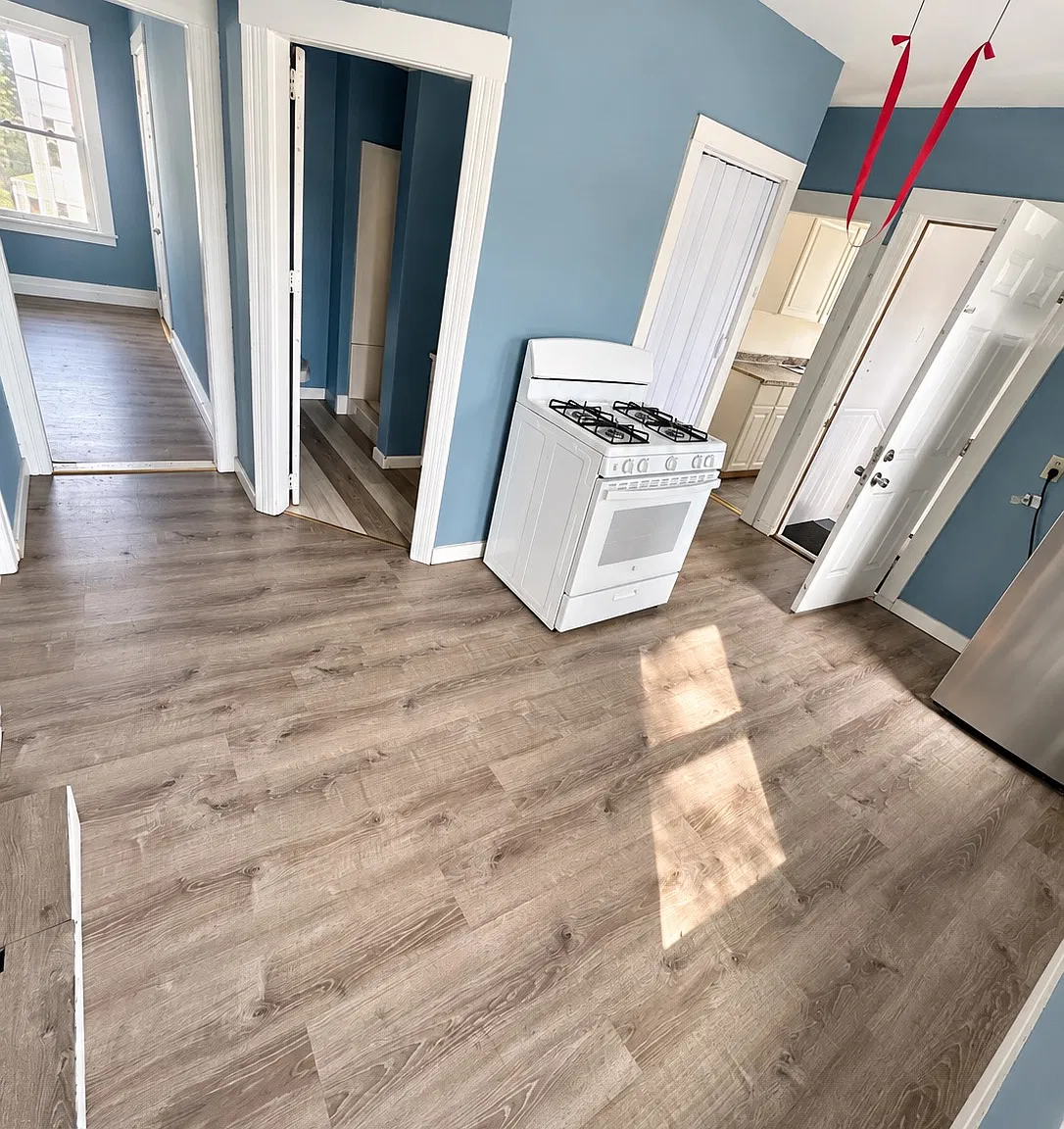 3 bed, $1,800 — Photo 4