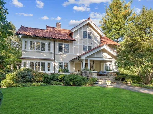 299 Pondfield Road, Bronxville, NY 10708