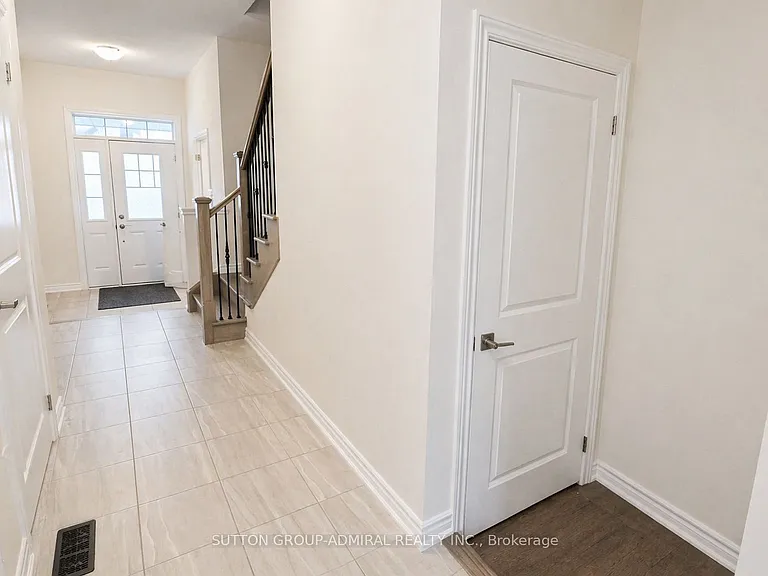 2135 Speare Ct — Photo 11