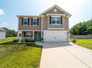 147 Sawyer Ln, Lexington, NC 27295