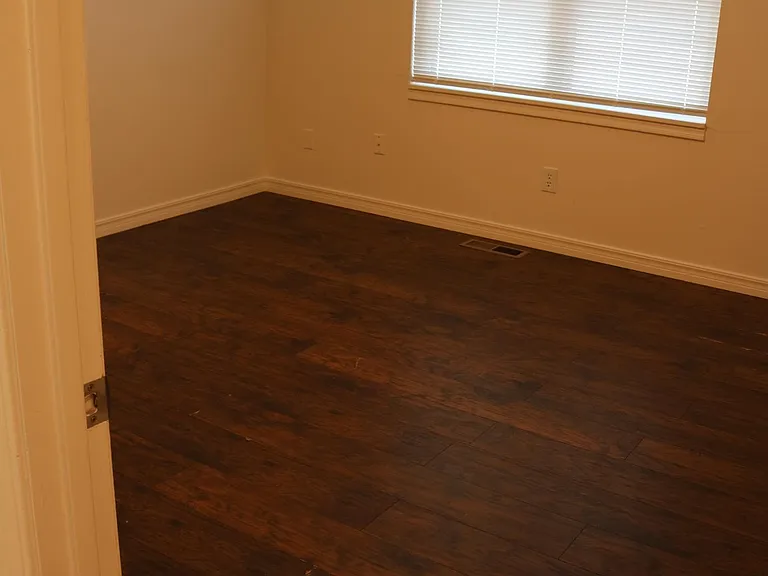 1828 N Gregg Ave #6 — Photo 8