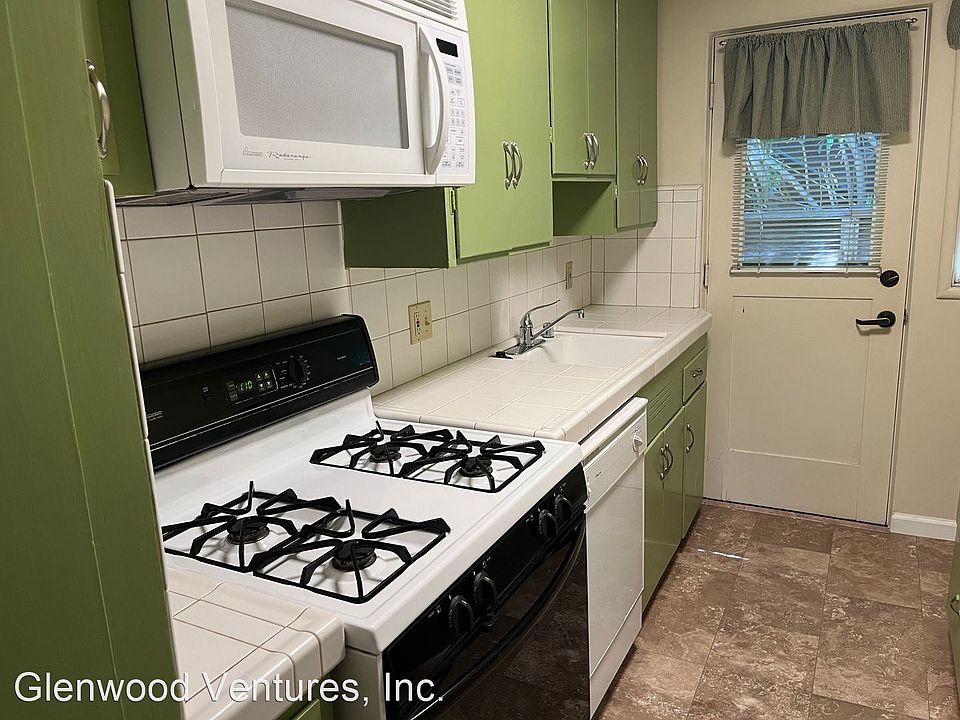 1st image of 721 Live Oak Ave #7