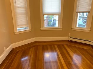 9 Roberts St UNIT 9, Quincy, MA 02169