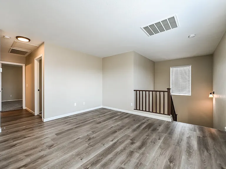 15331 W Cameron Cir — Photo 16
