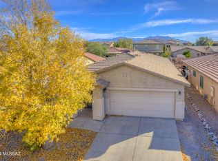 9284 N Red Diamond Ave, Tucson, AZ 85742