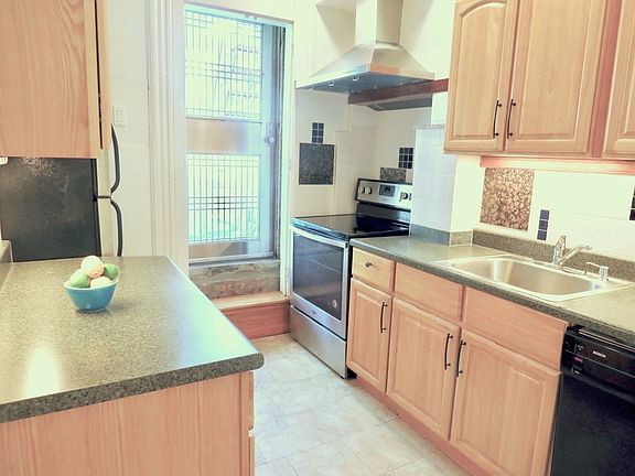 2nd image of 215A Prospect Ave #2F