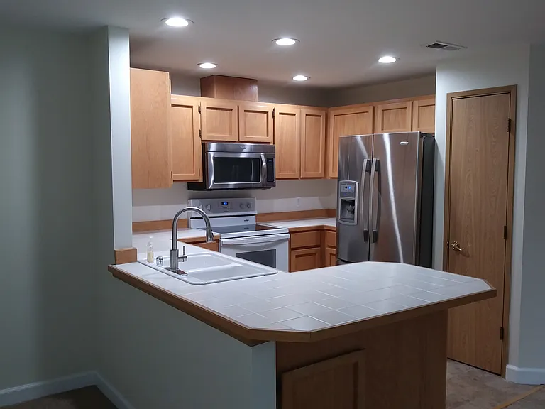 7801 Boreal Ct — Photo 6