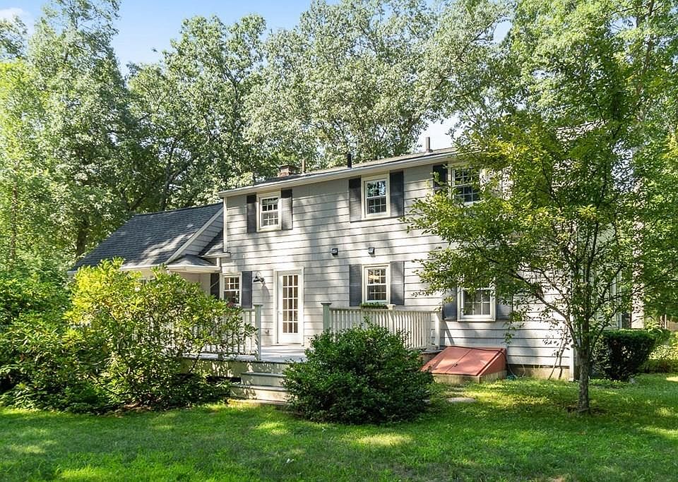 130 Monsen Rd, Concord, MA 01742 Zillow