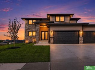 11663 S 123rd Ave, Papillion, NE 68046