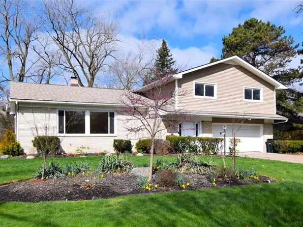 2828 Meldon Blvd, Beachwood, OH 44122