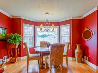 4 Deer Run Ln, Brick, NJ 08724